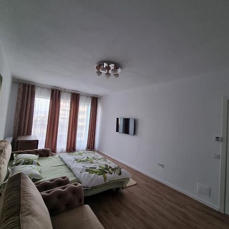 Casa Ta La Munte Apartment Brasov Bagian luar foto