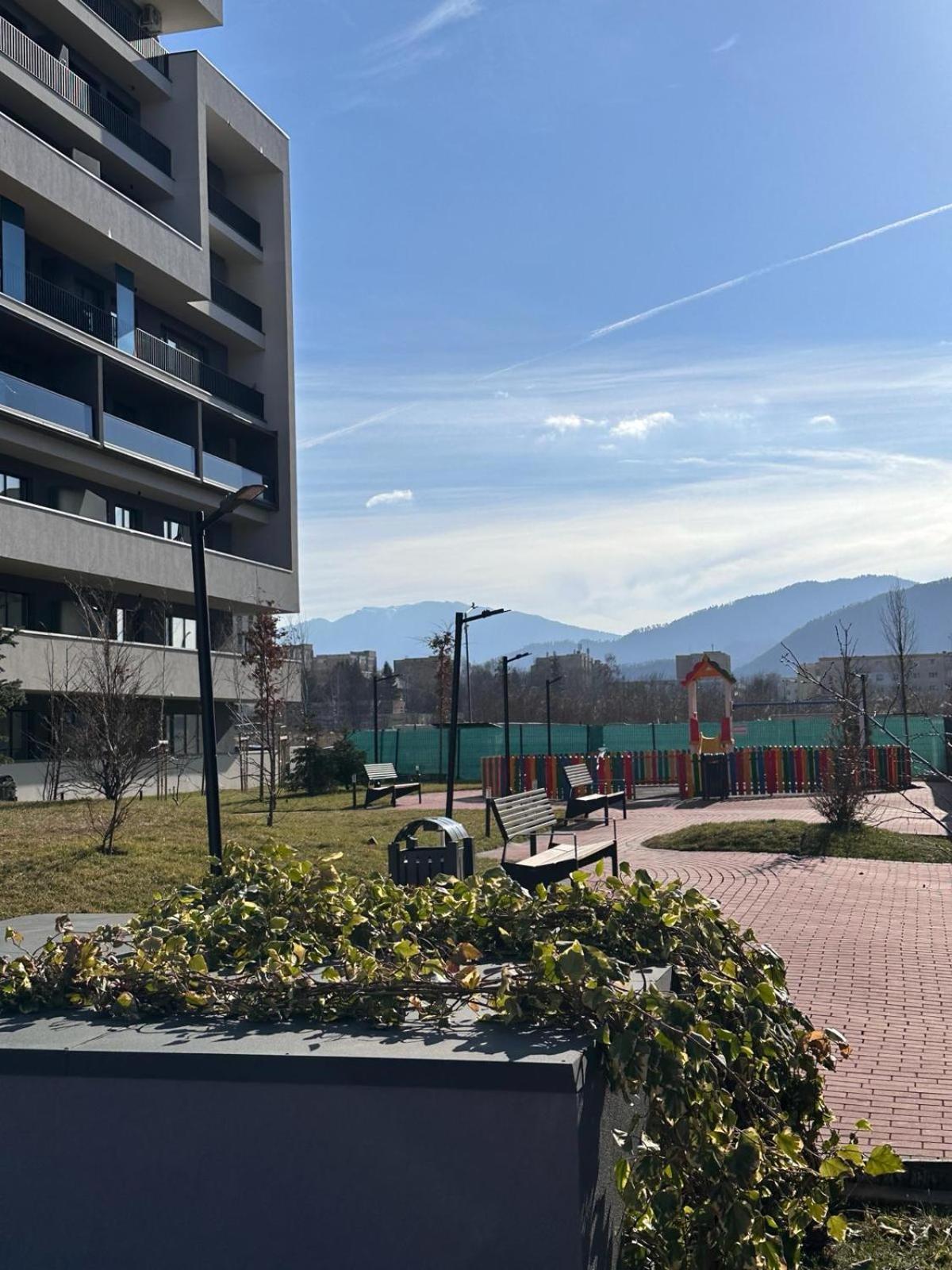 Casa Ta La Munte Apartment Brasov Bagian luar foto